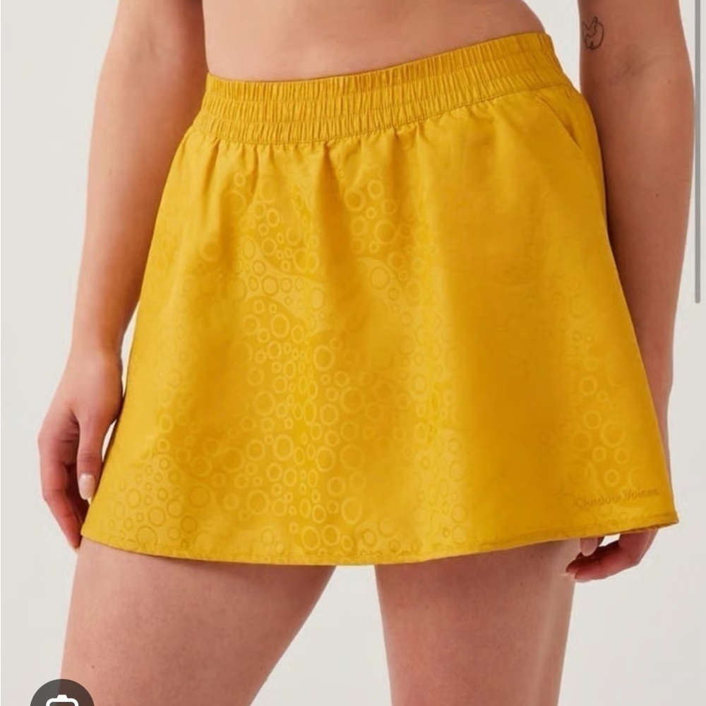 Outdoor Voices GeoShine 3 Skort Size Large yellow shorts skirt